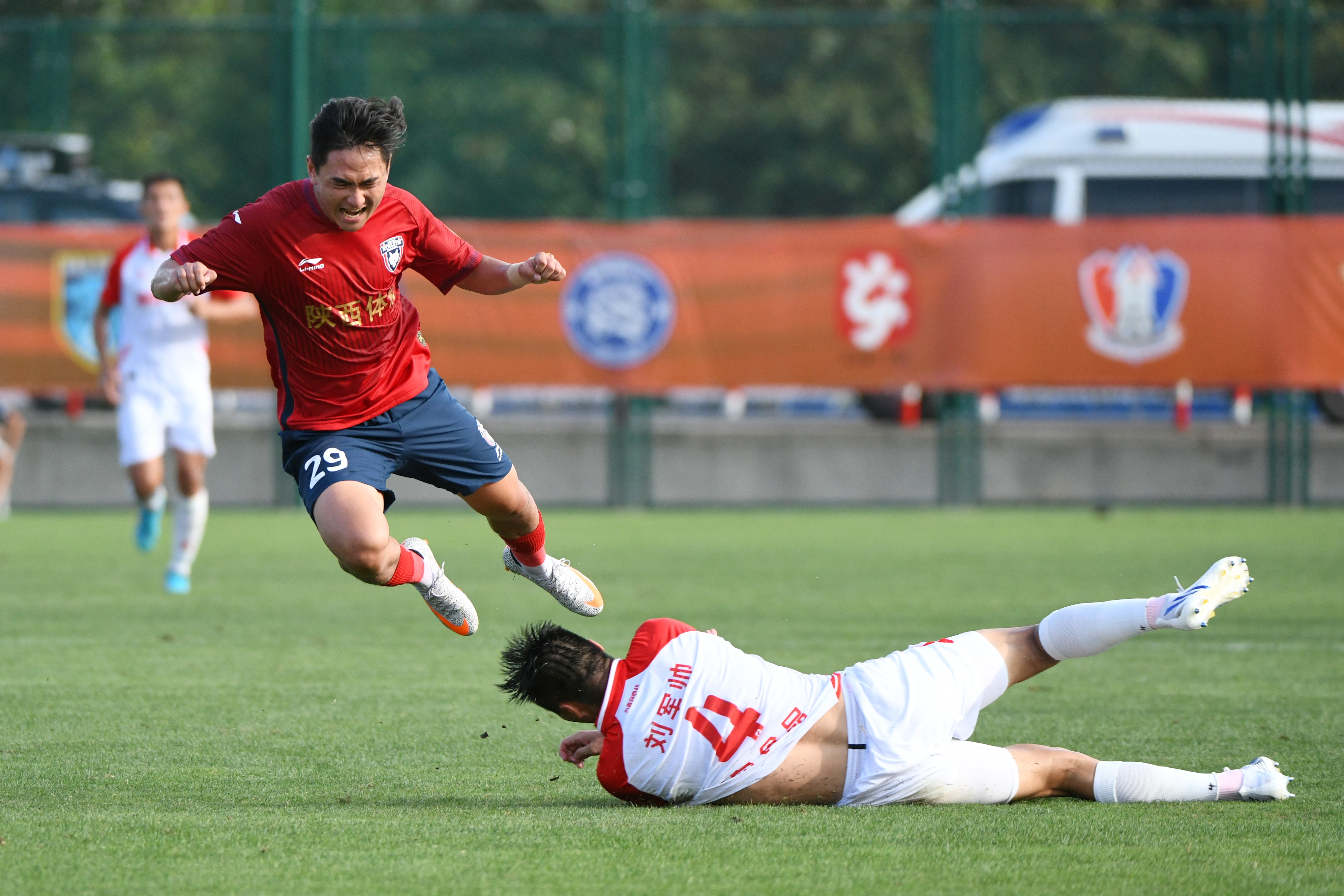 #（体育）足球——中甲：青岛海牛胜陕西长安竞技